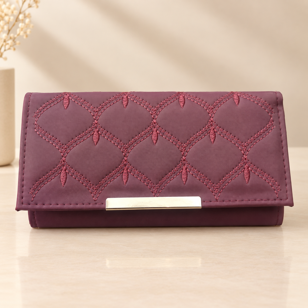 Bag In Love – Elegant Embroidered Women’s Long Wallet